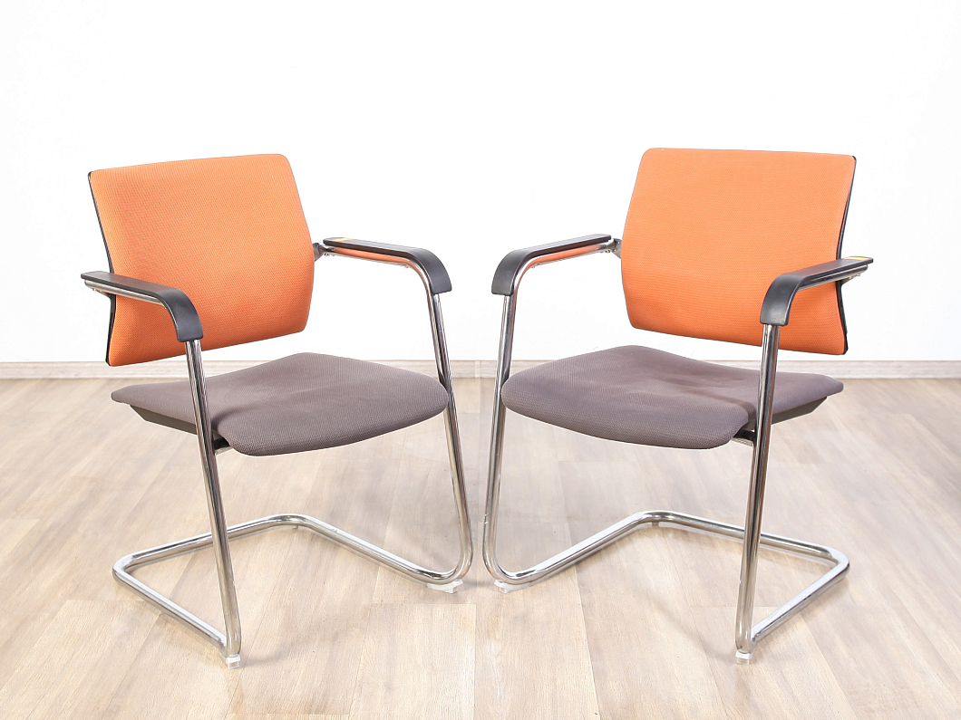 Конференц-кресло Ткань Оранжевый (КФОЖ-130223)