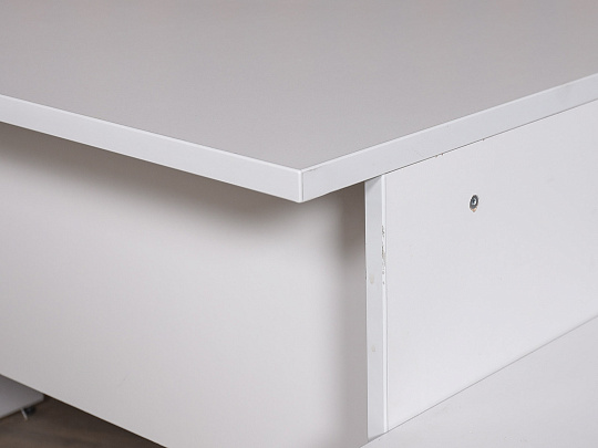 Стол с тумбой ЛДСП Серый