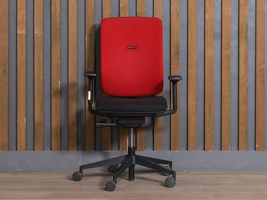 Офисное кресло Steelcase Ткань Красный Франция