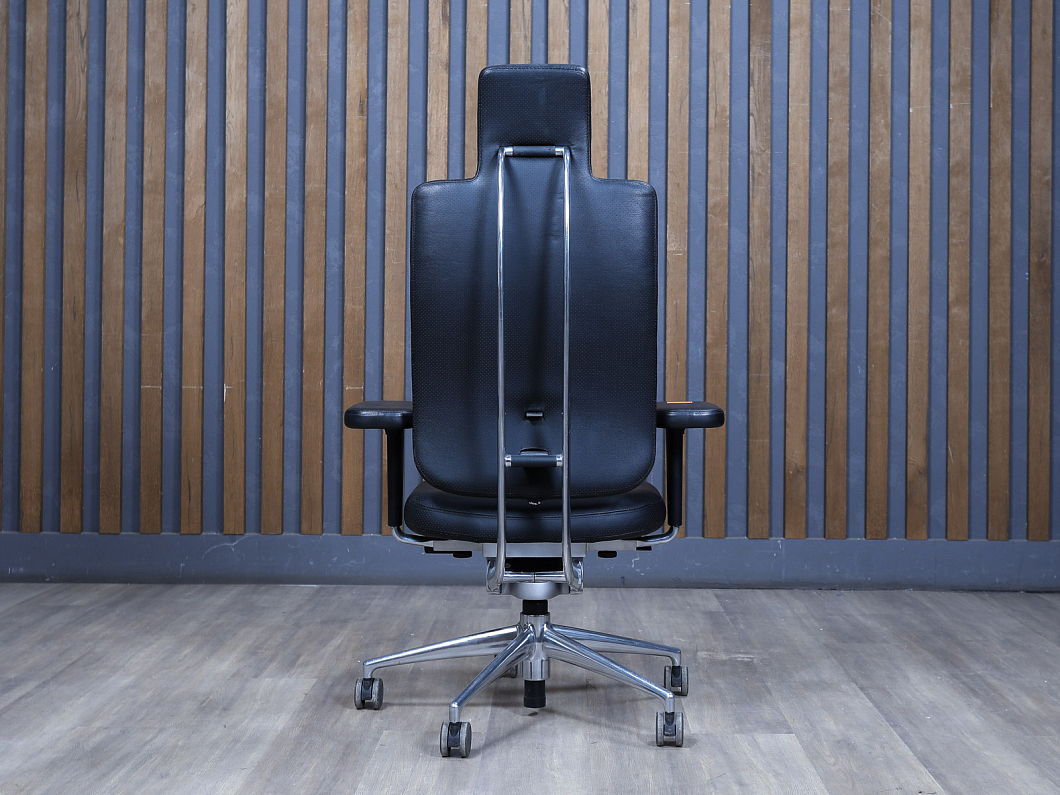 Кресло руководителя Vitra Headline Кожа Чёрный Швейцария (КДРЧ-300924)