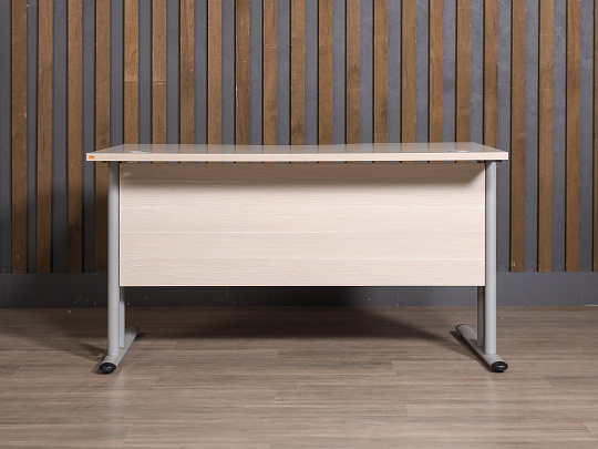 Стол эргономичный ЛДСП Клен