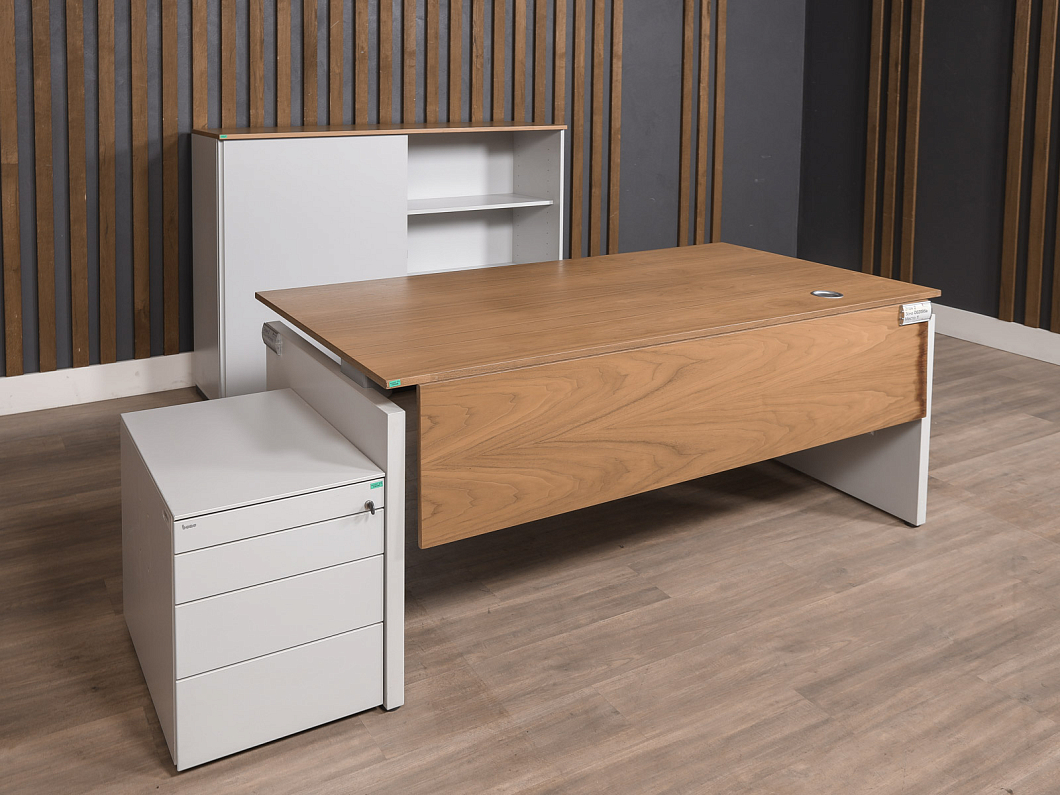 Кабинет руководителя Bene ЛДСП Ольха Австрия (КРОХБ-030330)