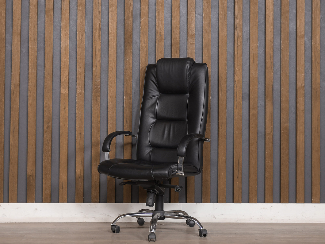 Кресло руководителя Протон Кожа Чёрный (КРКЧ-290525)