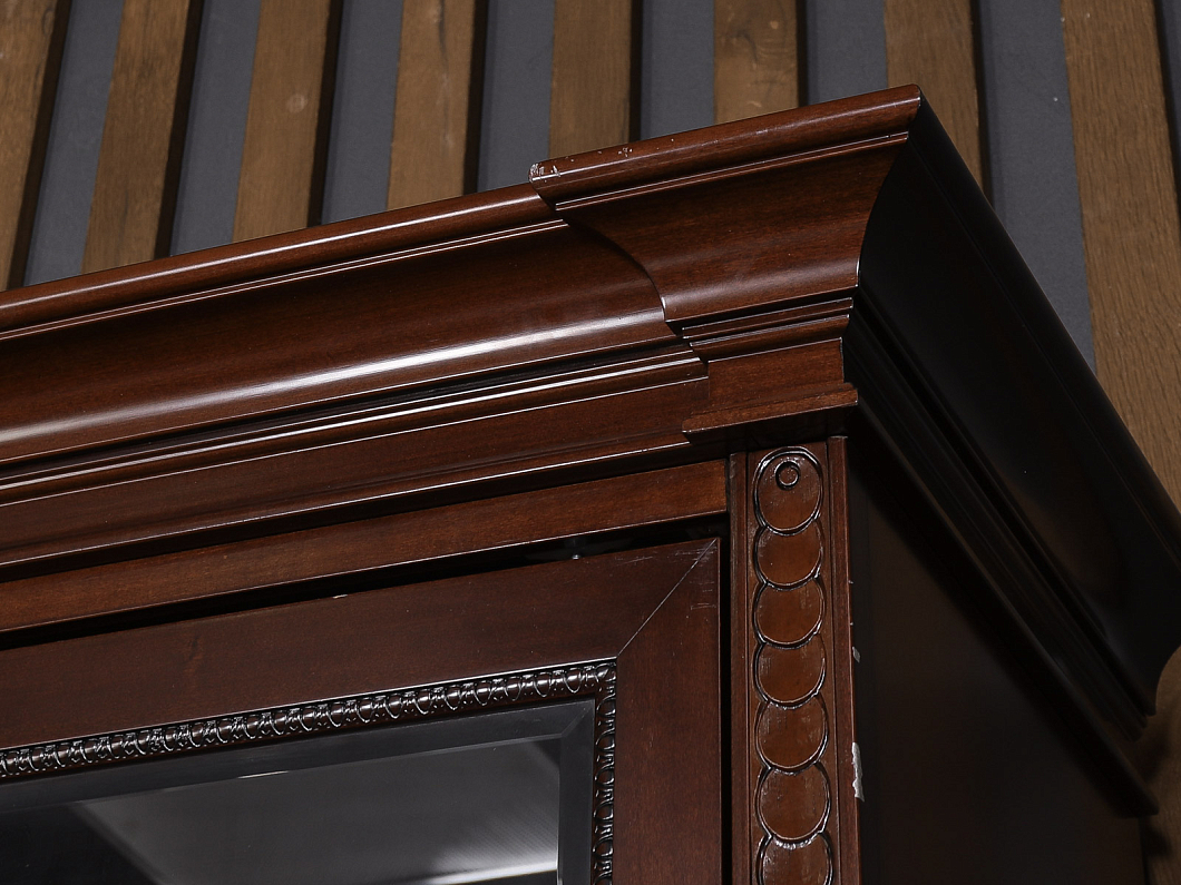 Кабинет руководителя МДФ Вишня (КРВШ1-090725)