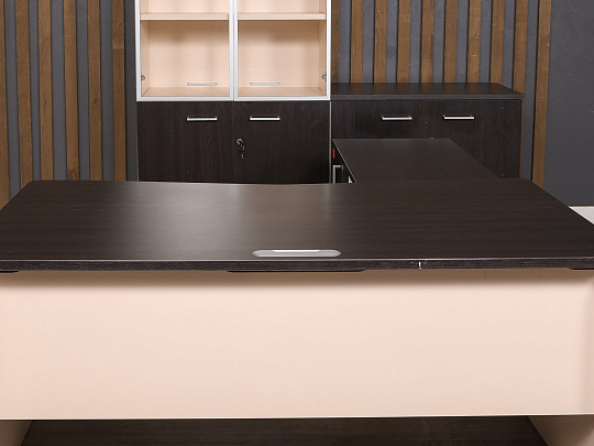 Кабинет руководителя Accord ЛДСП Венге Россия