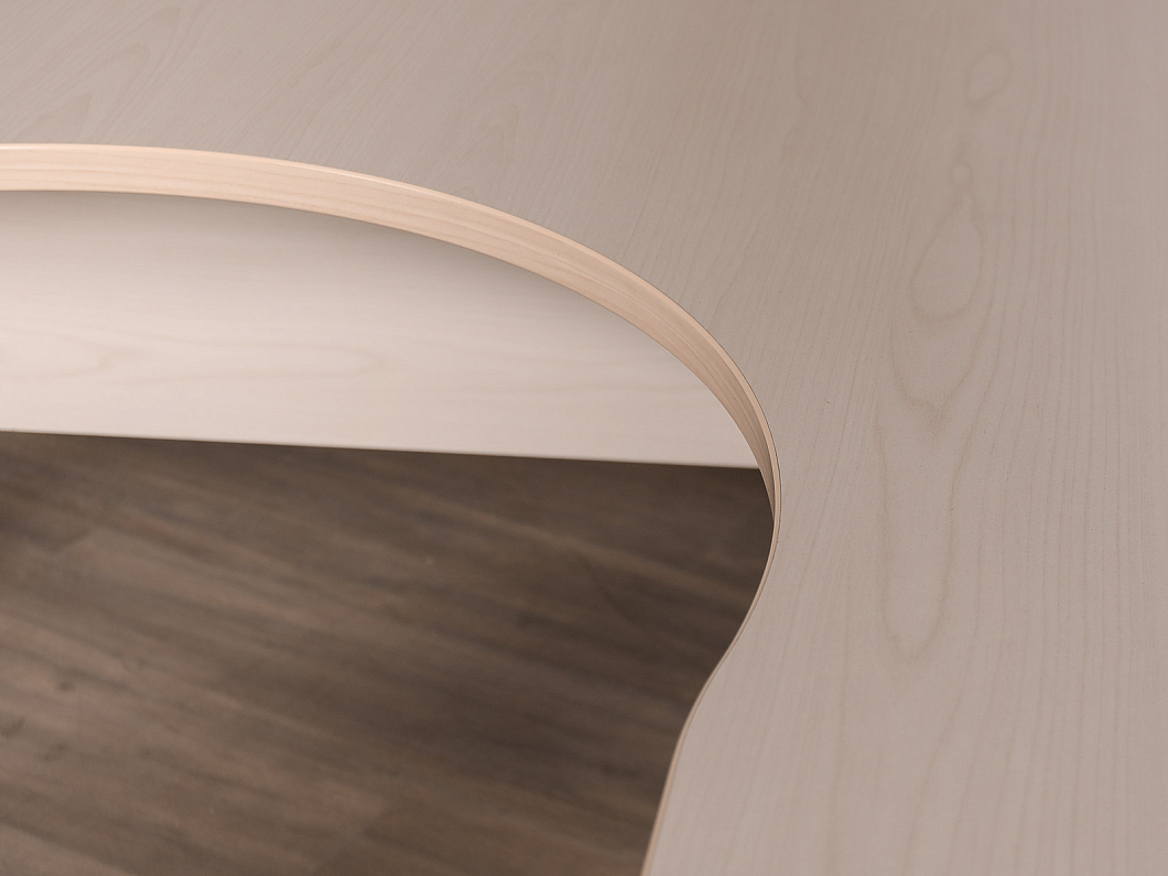 Стол эргономичный ЛДСП Дуб (СЭД-211125)