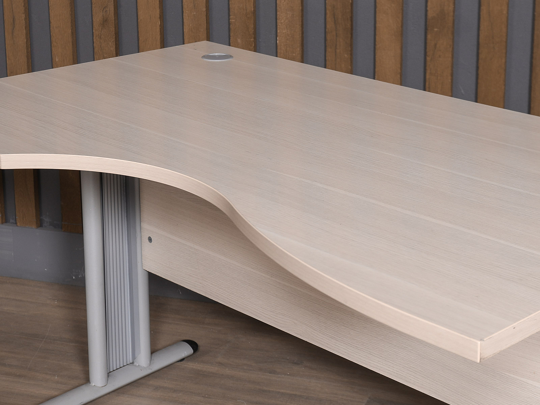 Стол эргономичный ЛДСП Клен (СПЭКЛ1-261025) Стол эргономичный ЛДСП Клен (СПЭКЛ1-261025)