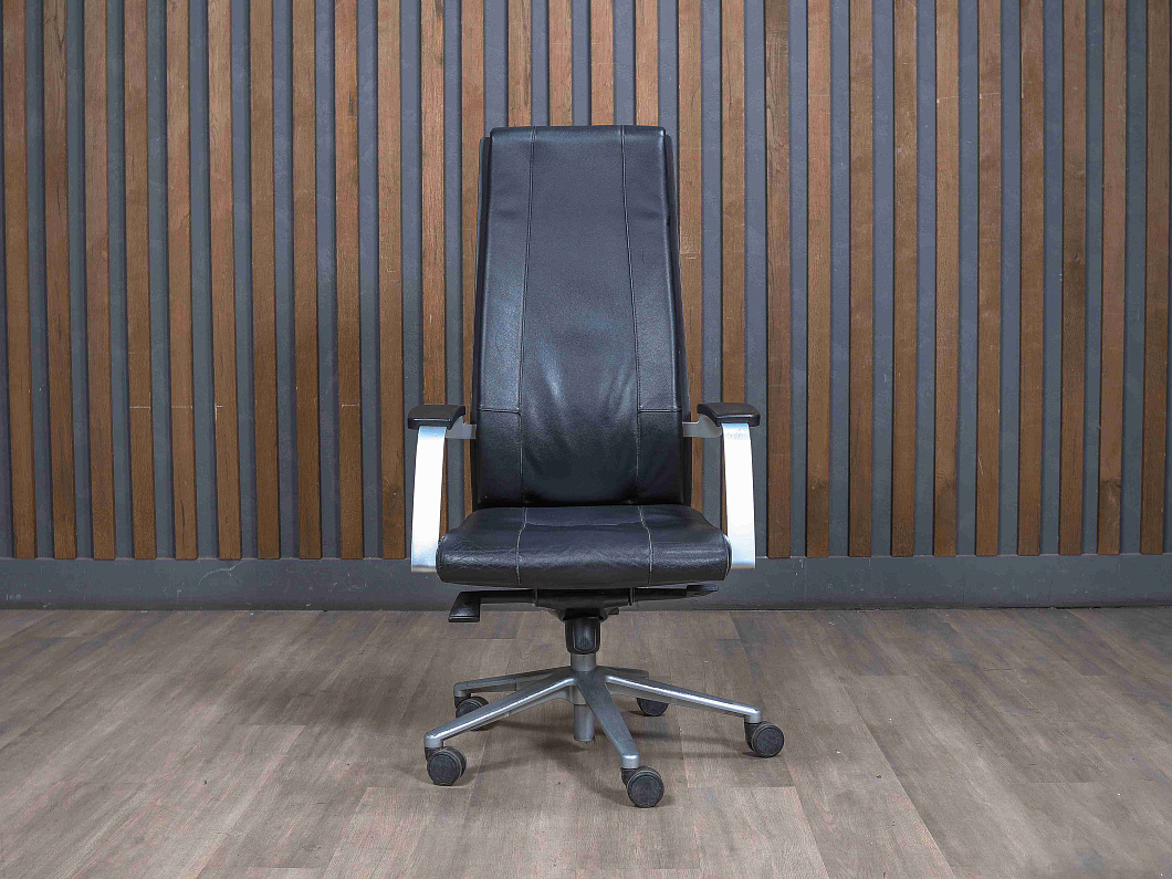 Кресло руководителя SitLand MADERA/A Кожа Чёрный Италия (КПЧ7-200724)