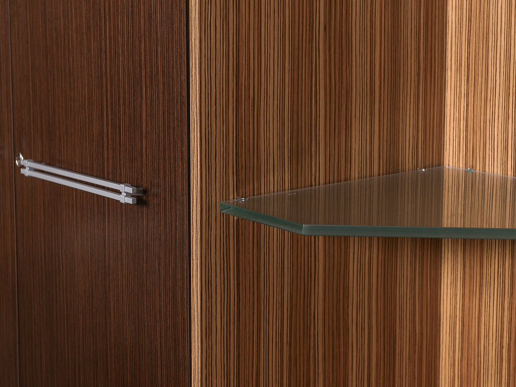 Кабинет руководителя ЛДСП Орех (КРЗБОР-100925)