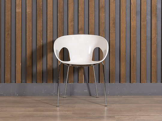 Офисный стул Пластик