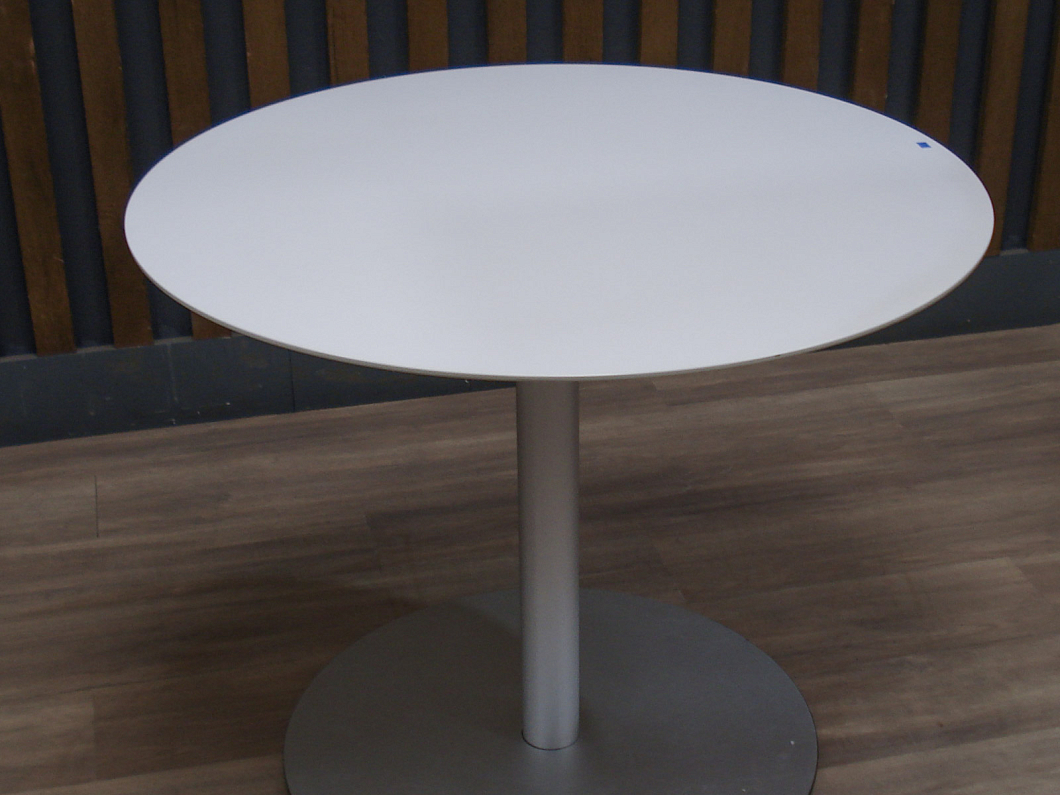 Стол для переговоров ЛДСП Белый (СППБ-281225)