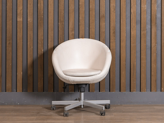 Конференц-кресло IKEA Skruvsta Искусственная кожа Белый Швеция