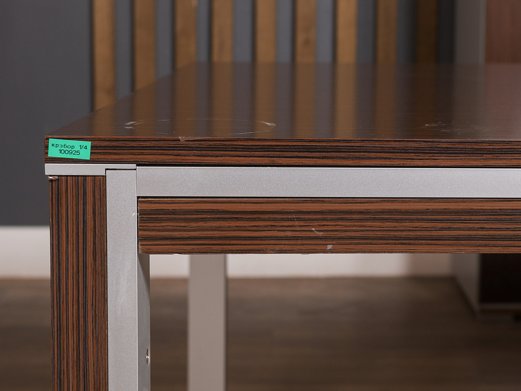 Кабинет руководителя ЛДСП Орех (КРЗБОР1-100925)