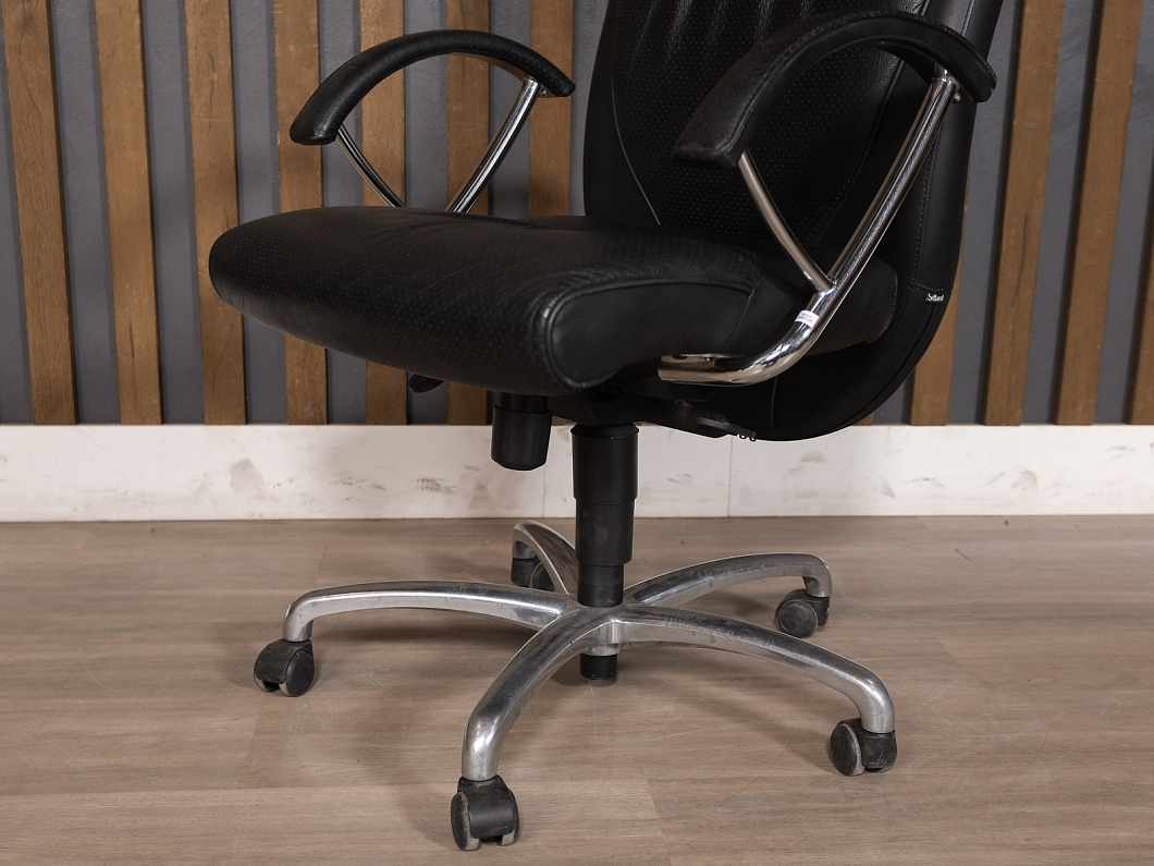 Кресло руководителя Кожа Чёрный Италия (КРЭЧ-090725)