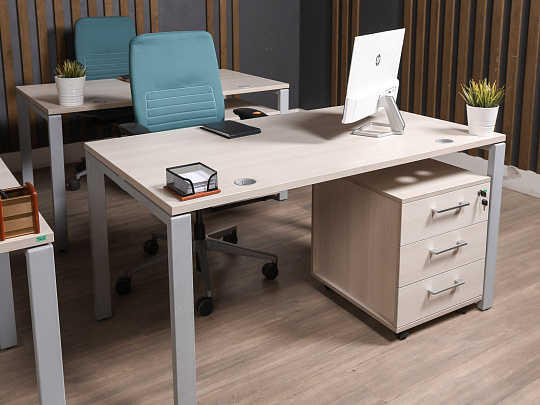 Стол с тумбой ЛДСП Бук