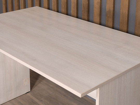 Стол прямоугольный ЛДСП Бук