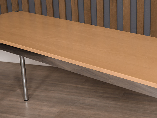 Стол прямоугольный USM Haller ЛДСП Ольха Швейцария