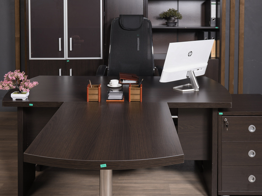 Кабинет руководителя ЛДСП Венге (КРВГ-211125)