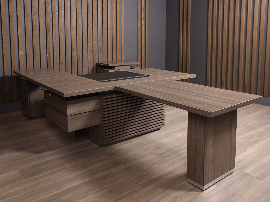 Стол руководителя ЛДСП Ясень шимо (СТРЯШ-131225)