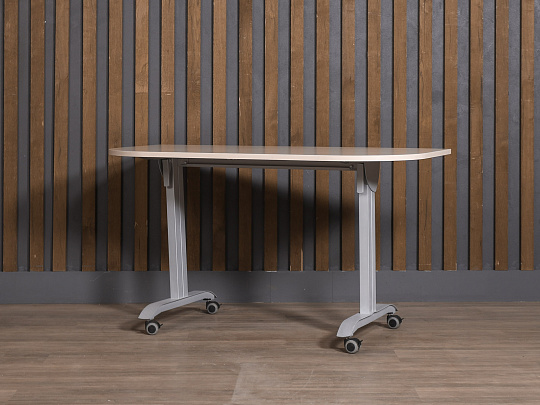 Стол прямоугольный ЛДСП Бук