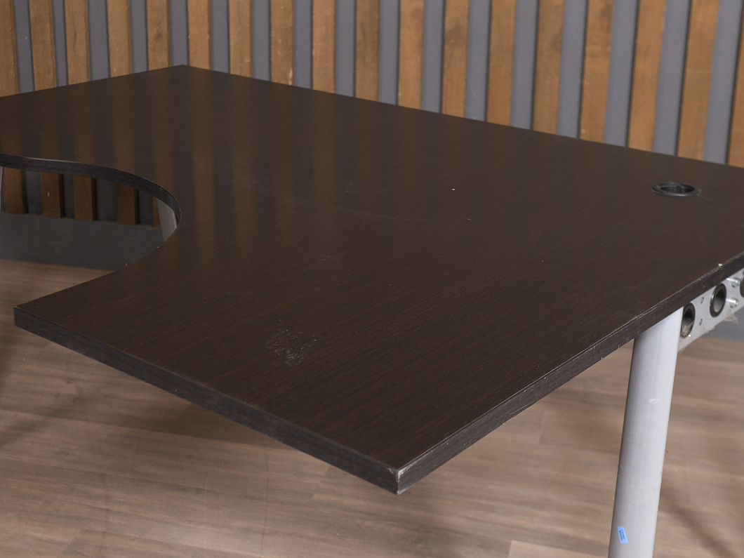 Стол угловой ЛДСП Венге (СПЭВГ-101125)