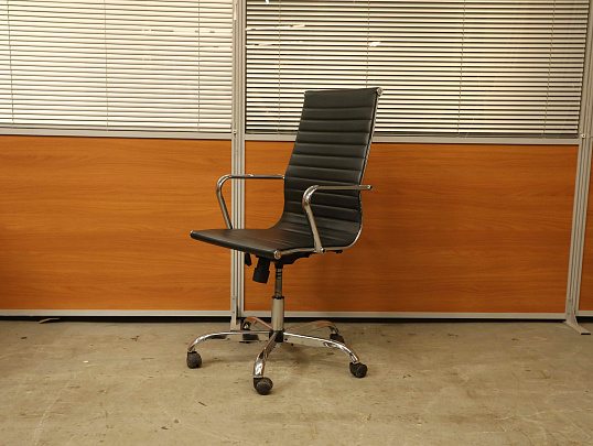 Офисное кресло RIVA CHAIR Искусственная кожа Чёрный Китай