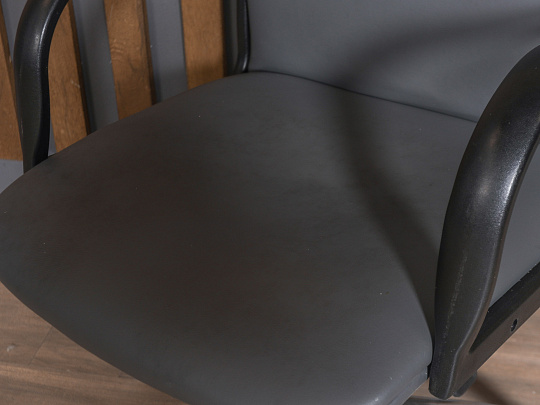 Офисное кресло Искусственная кожа Серый