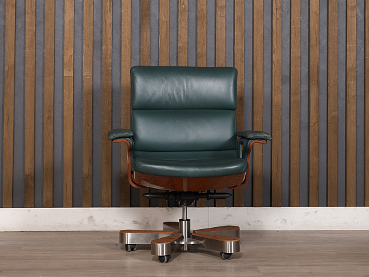 Офисное кресло R.A. Mobili HERGO B Кожа Зелёный Италия