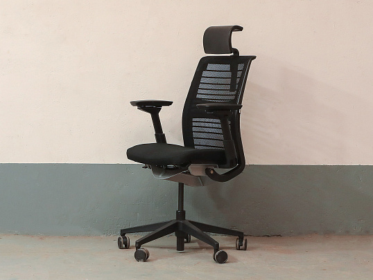 Кресло руководителя Steelcase Think V2 Ткань Чёрный Франция