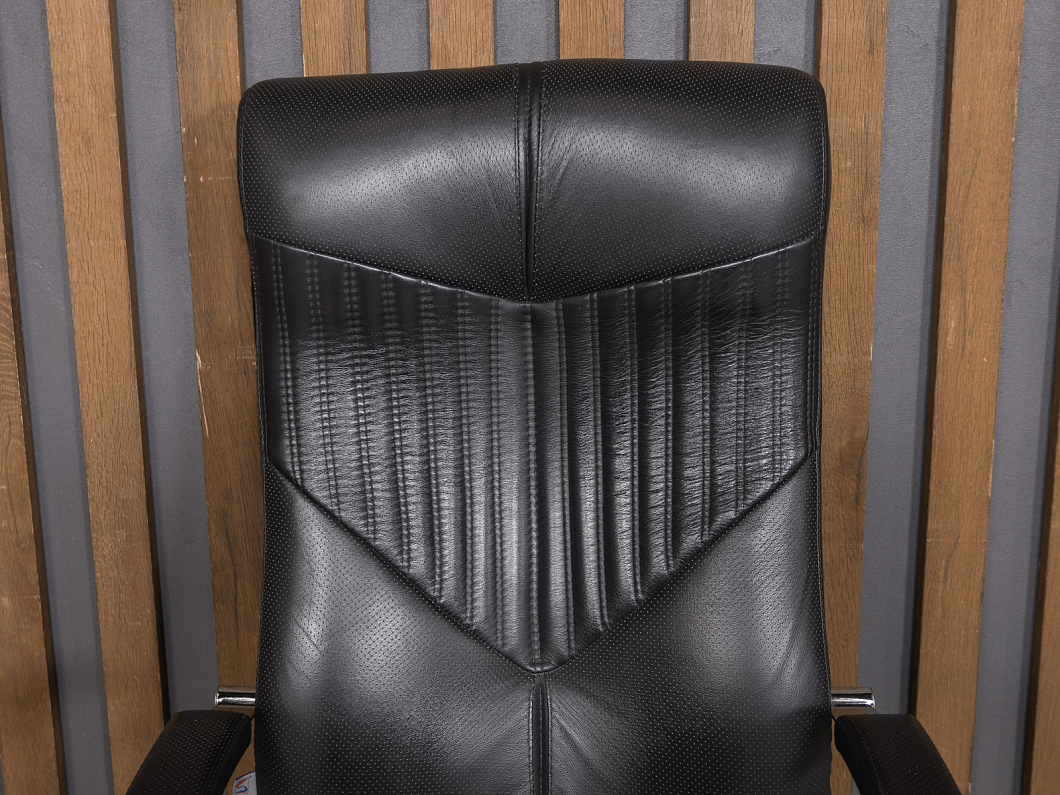 Кресло руководителя Bels Torus Кожа Чёрный Россия (КРКЧ-150525)