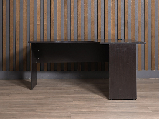 Стол угловой ЛДСП Венге