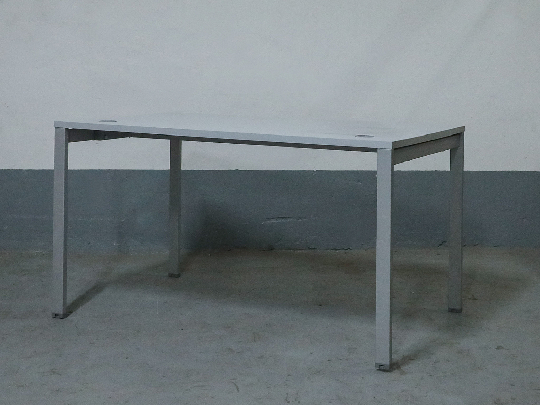 Стол прямоугольный ЛДСП Серый (СПСР3-170326)