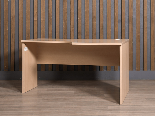 Стол эргономичный ЛДСП Бук