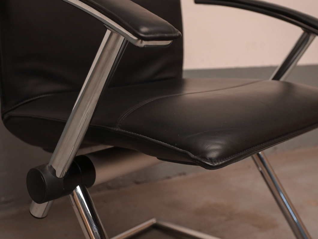 Конференц-кресло GRAMMER office Tiger Кожа Чёрный Германия (КФКЧ-190326)