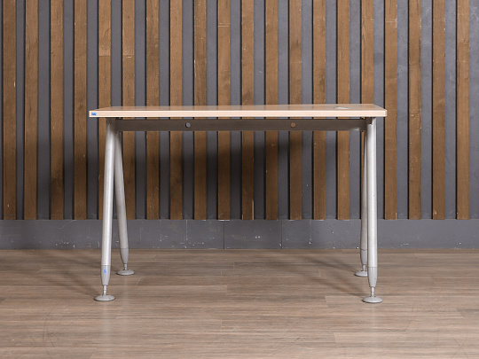 Стол эргономичный ЛДСП Бук