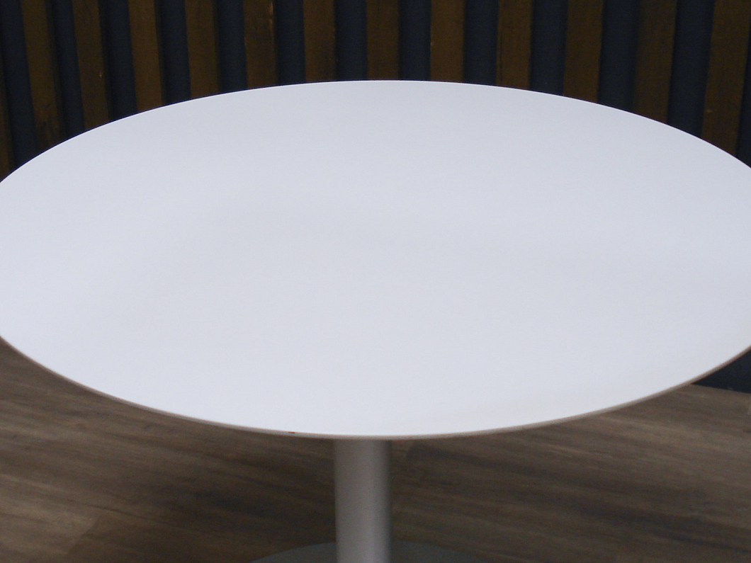 Стол для переговоров ЛДСП Белый (СППБ-281225)