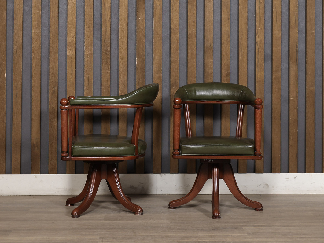 Конференц-кресло ORIGGI SALOTTI Искусственная кожа Зелёный Италия (КФЭЗЛ1-090725)